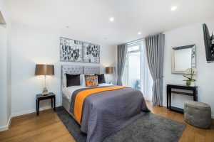 Stylish Modern Two Bedroom Apartment in The Heart Of Kensington